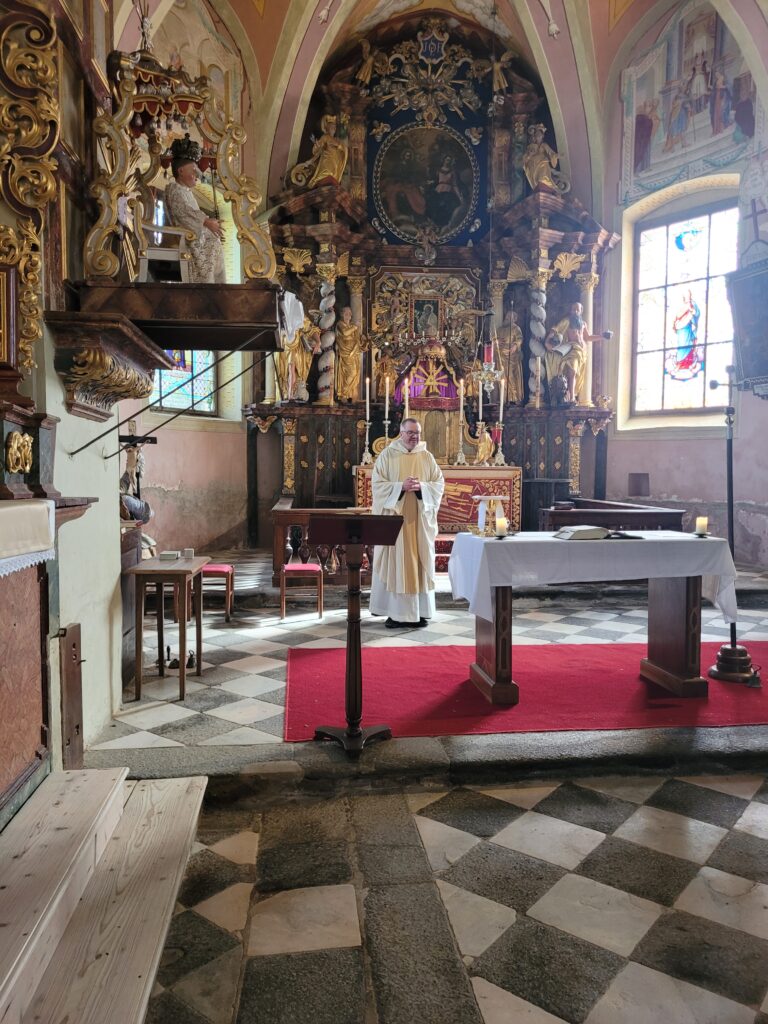 Emmausgang zur Kirche am Josefsberg